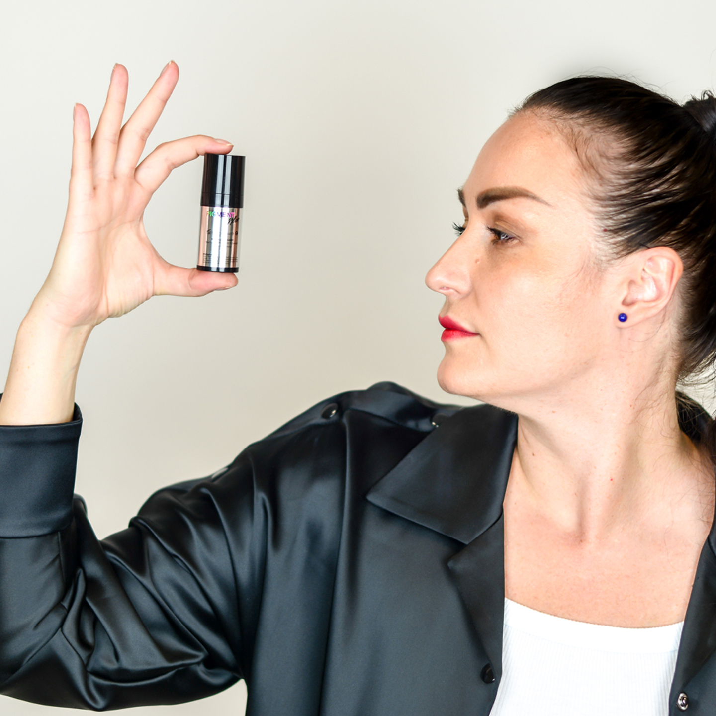 foto quadrata viktoria pigment killer remouve